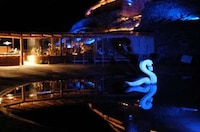 From Fashion To Resorts Image 5