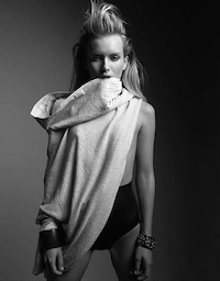 Effortless Fashion Spreads Image 6