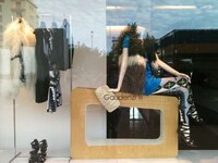 Fresh European Fashion Image 3