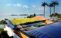 Summer Aquatic Homes Image 4