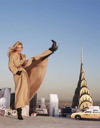Celebrity Giant Photoshoots Image 3