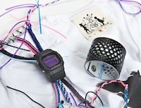 Fringed Timepieces Image 3