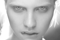 Girl-on-Girl Fashiontography Image 2