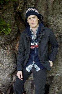 Pensive Fall Lookbooks Image 3
