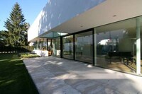 Angular All-White Abodes Image 3