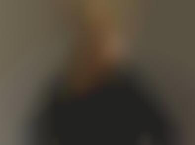 Messy Blonde Photo Spreads