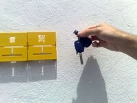 Gradient Key Hooks Image 3