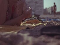 Blurry Summer Pictorials Image 3
