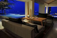 Tropical Romantic Hotels Image 3