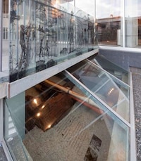 Wavy Social Architecture Image 5