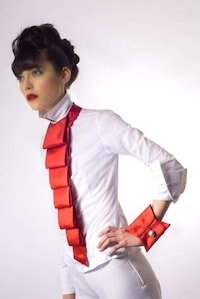 Elaborate Ruched Neckwear Image 8