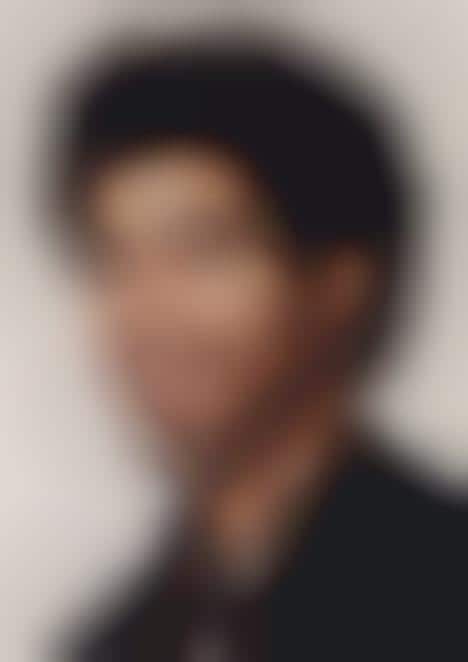 Non-Model Fashion Ads