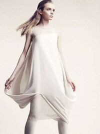 Dark Minimalist Fashion Image 5