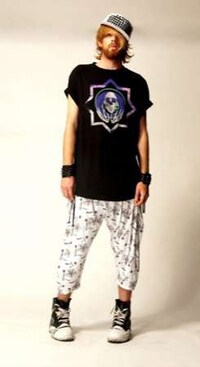 Psychedelic Menswear Image 2