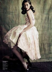 Dainty Dame Editorials Image 7