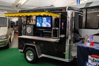 Tailgating Caravans Image 3