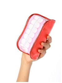 Anatomical Clutches Image 3