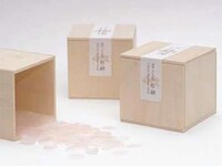 Flower Petal Cleansers Image 3