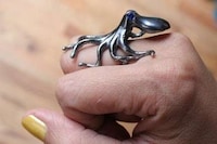 Squiggly Squid Bands Image 3