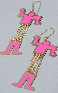 Graffiti-Inspired Accessories Image 3