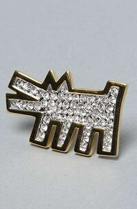 Graffiti-Inspired Accessories Image 6
