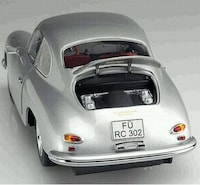 Remote-Controlled Luxury Cars Image 2