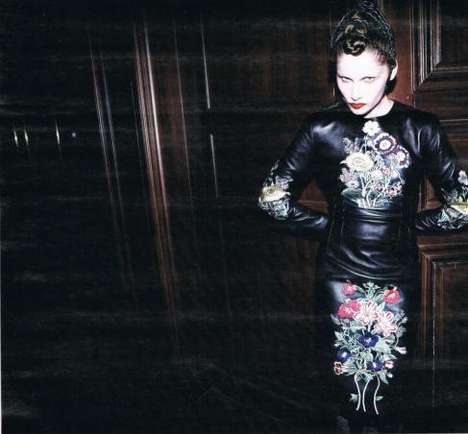 Victorian Goth Vixens