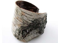 Naturalistic Wooden Accessories Image 4