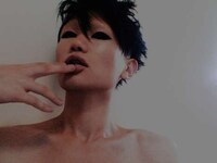 Gender-Bending Musicians Image 7