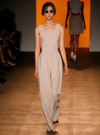 Soft Flowing Fashions Image 3
