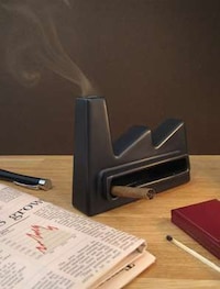 Chimney Stack Cigar Holders Image 3