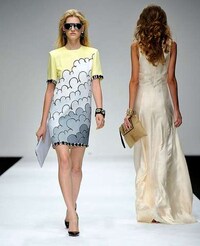 Art Nouveau Fashion Image 4