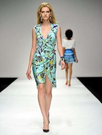 Art Nouveau Fashion Image 6