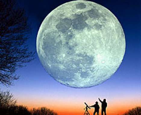 50 Examples of Lunar Lovin'