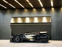 Exoskeleton Electric Roadsters Image 2