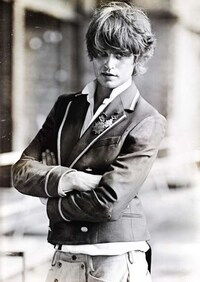 Dusty Fall Fashion Image 3