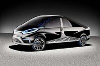 Luxury Hybrid Trucks Image 4
