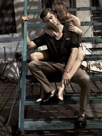 Retro Romance Editorials Image 2