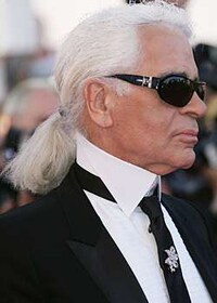 Man Ponytails Image 3
