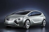 Segway-Friendly Concept Car Image 2
