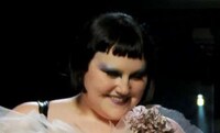 Full-Figured Fashion Shows Image 5