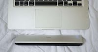 Sleek Laptop Speakers Image 3