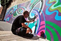 Vector Funk Walls Image 4