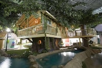 Fantasy Land Workplaces Image 5