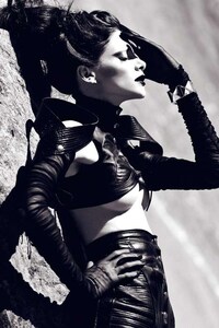 Gothic Beach Babes Image 6