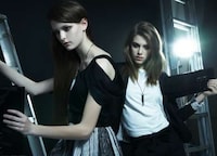 On-Set Fashion Duos Image 5
