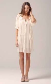 Translucent Lightweight Outfits Image 3