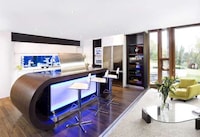 Aquarium Kitchens Image 2