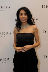Diamond-Studded Openings Image 2