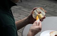 Cutlery-Embedded Packaging Image 3